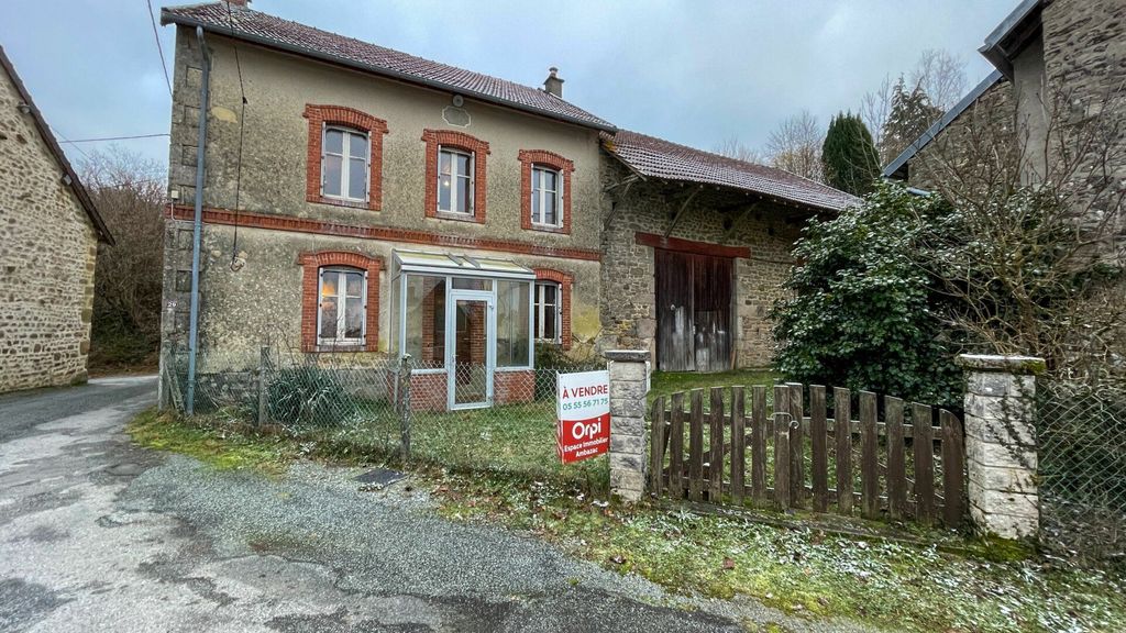 Achat maison à vendre 4 chambres 90 m² - Saint-Goussaud