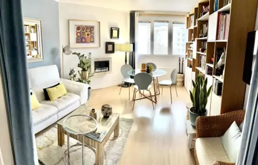 Achat appartement à vendre 4 pièces 66 m² - Issy-les-Moulineaux