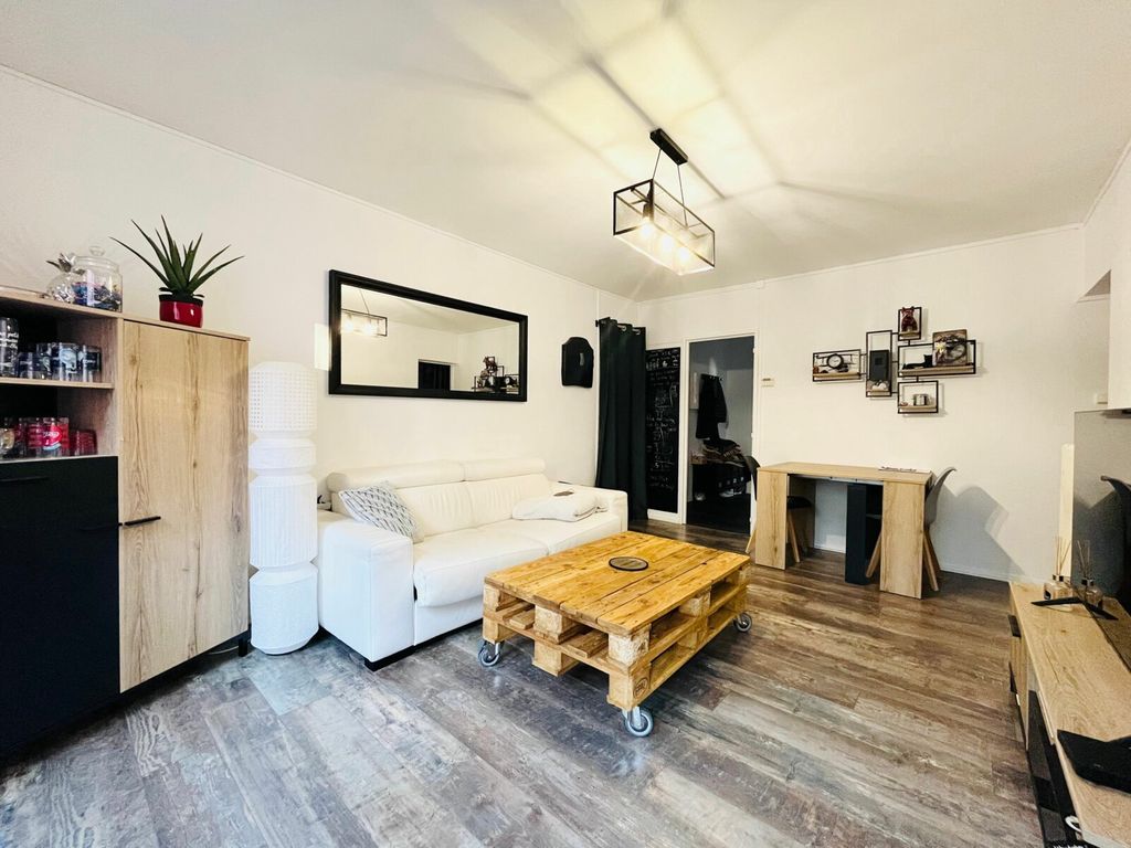 Achat appartement à vendre 3 pièces 52 m² - Saint-Max