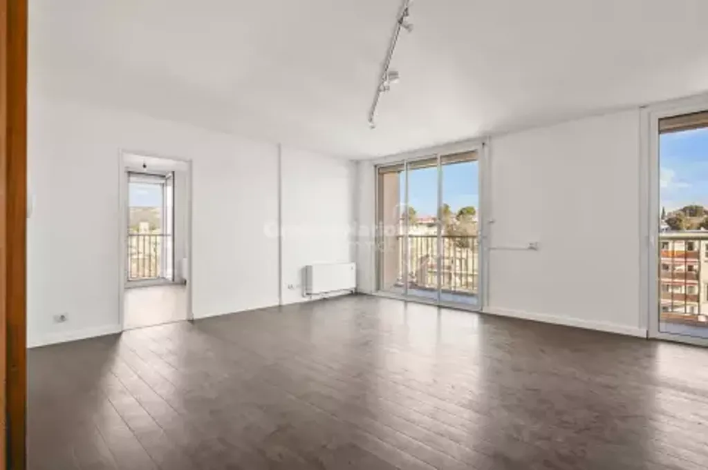 Achat appartement à vendre 3 pièces 71 m² - Aubagne