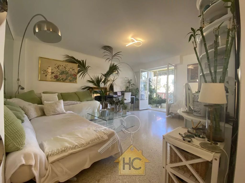 Achat appartement à vendre 3 pièces 73 m² - Cannes