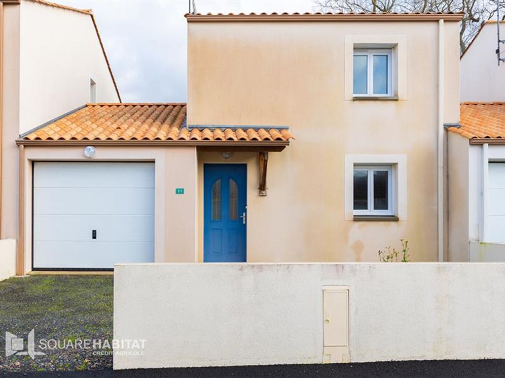 Achat maison à vendre 2 chambres 85 m² - Le Fenouiller