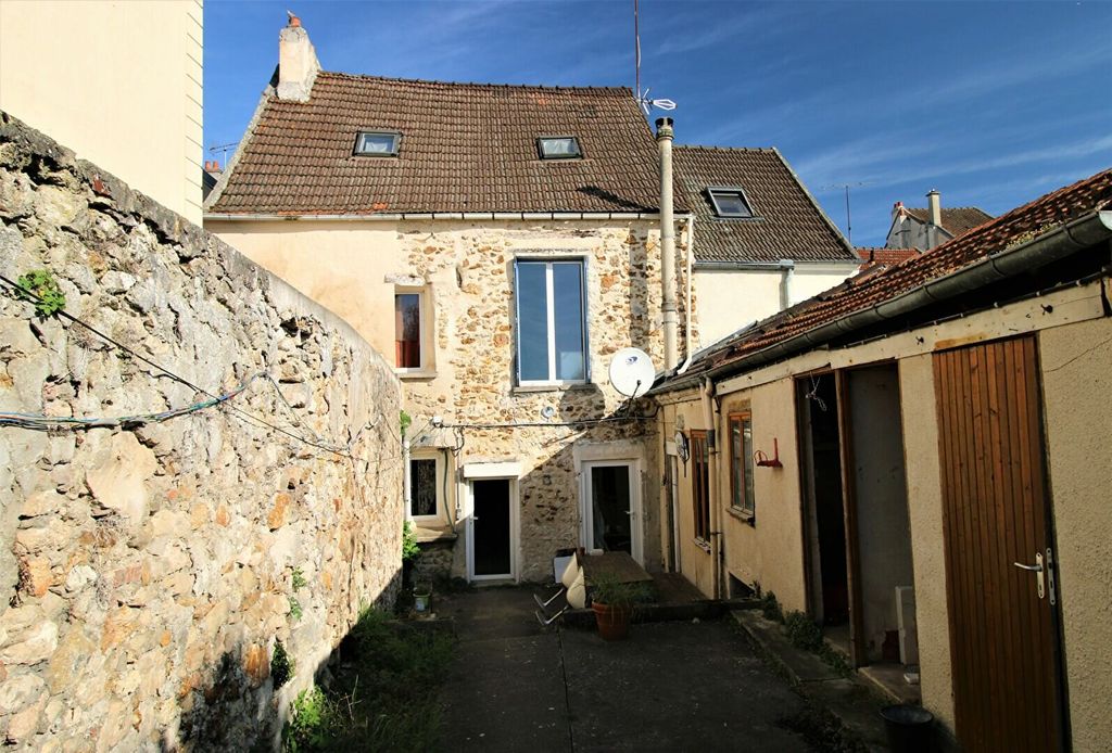 Achat maison à vendre 4 chambres 128 m² - Château-Thierry