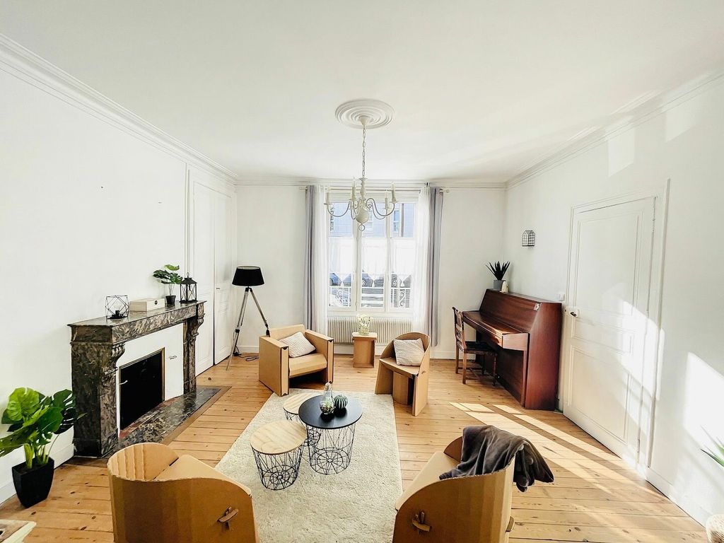 Achat maison à vendre 4 chambres 115 m² - Le Mans