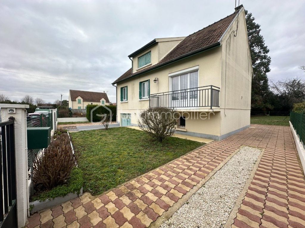 Achat maison à vendre 4 chambres 89 m² - Cerny