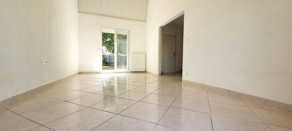 Achat maison à vendre 2 chambres 75 m² - Châtellerault
