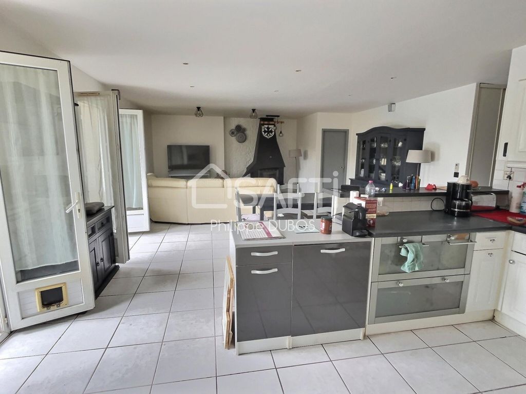 Achat maison à vendre 4 chambres 110 m² - Cabanac-et-Villagrains