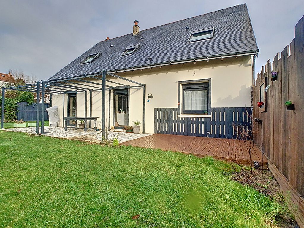 Achat maison à vendre 5 chambres 170 m² - Chambray-lès-Tours