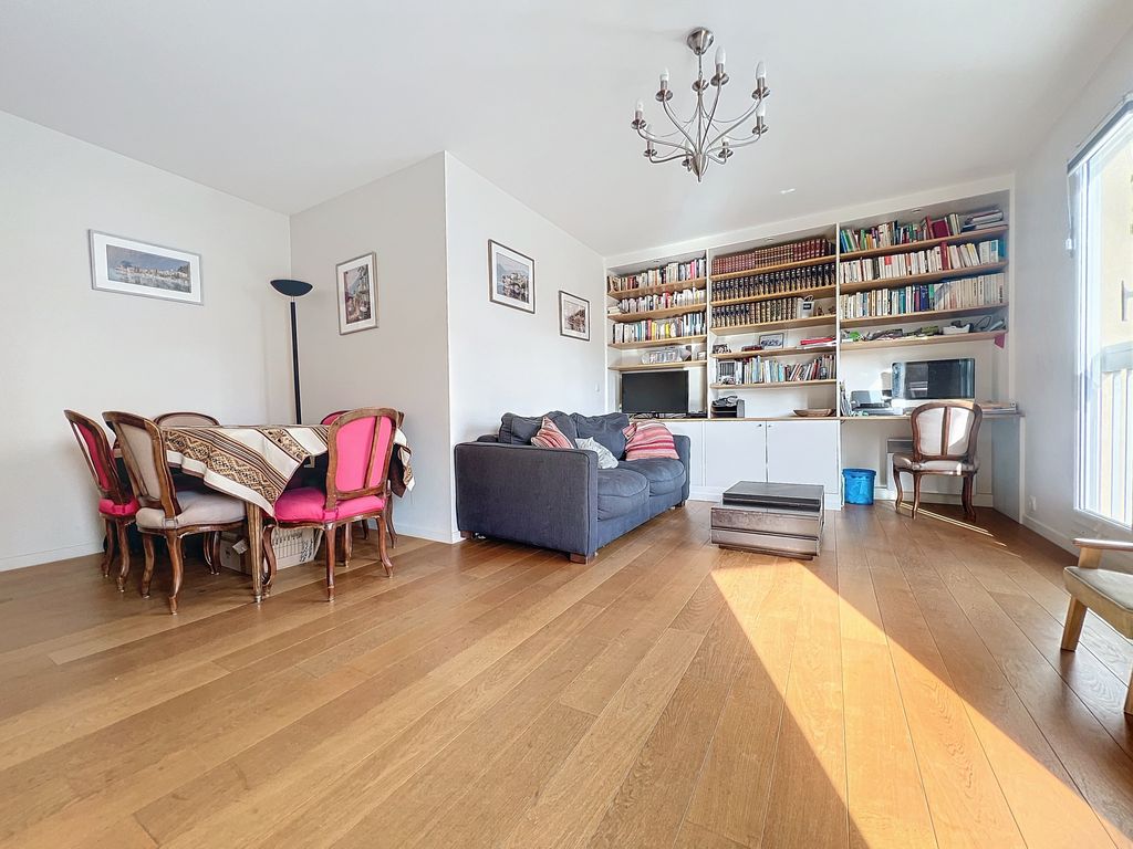 Achat appartement à vendre 4 pièces 85 m² - Issy-les-Moulineaux