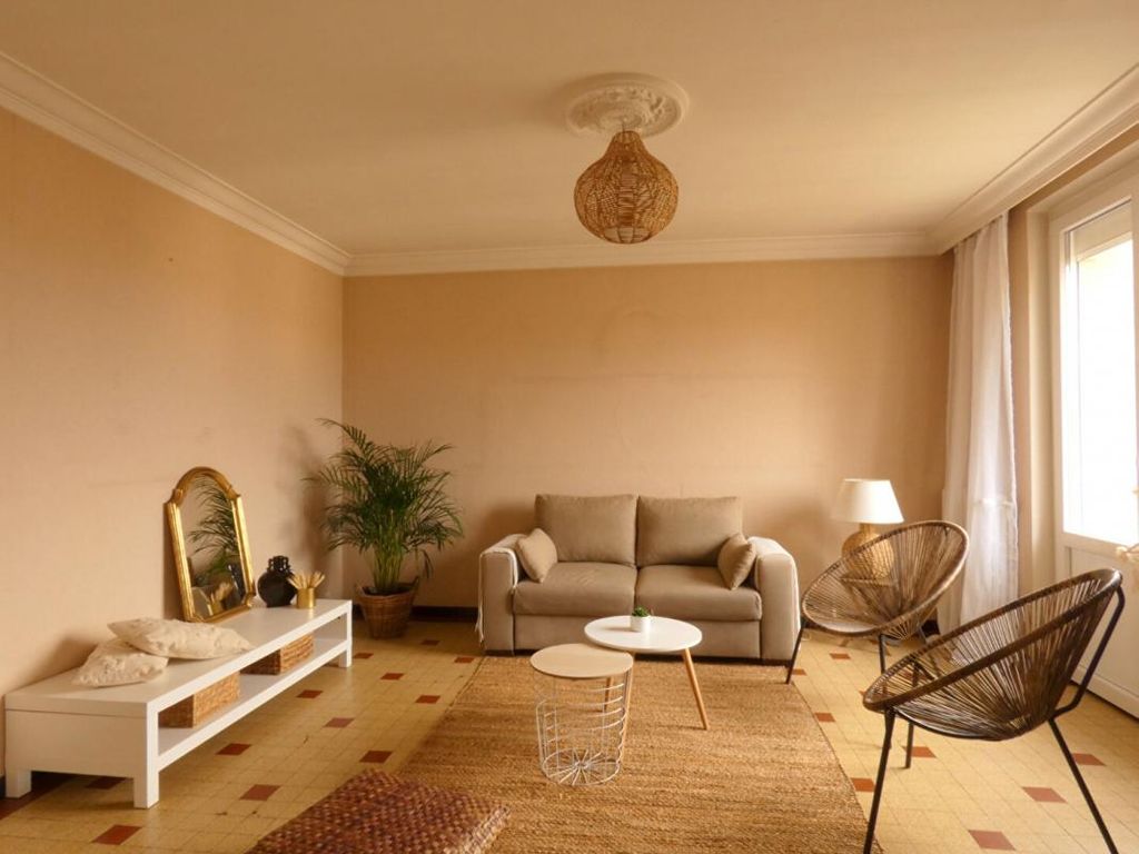 Achat maison à vendre 4 chambres 112 m² - Saint-Juéry