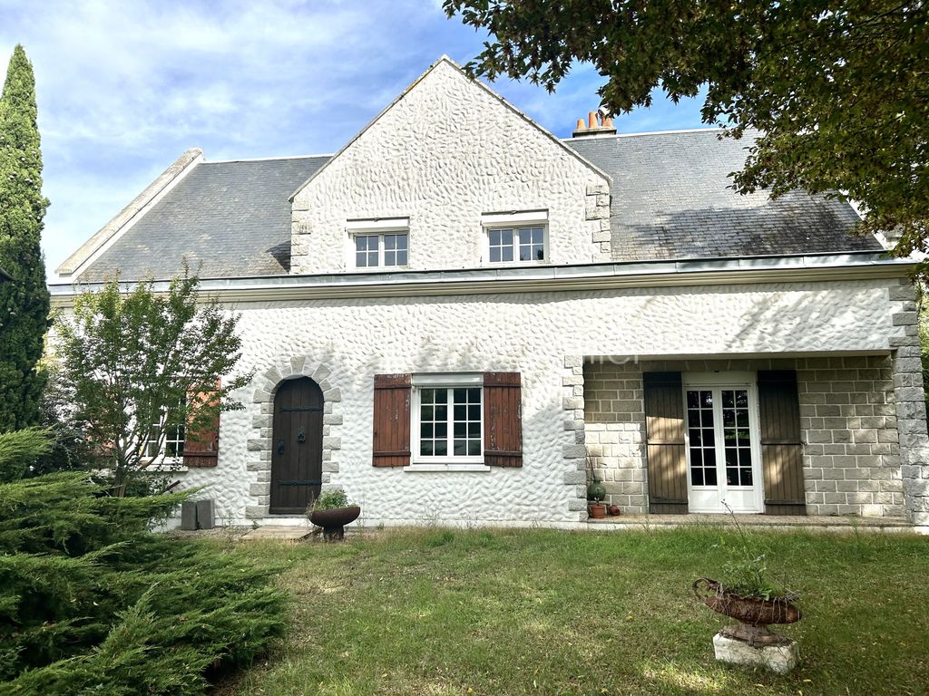 Achat maison à vendre 4 chambres 190 m² - Monts