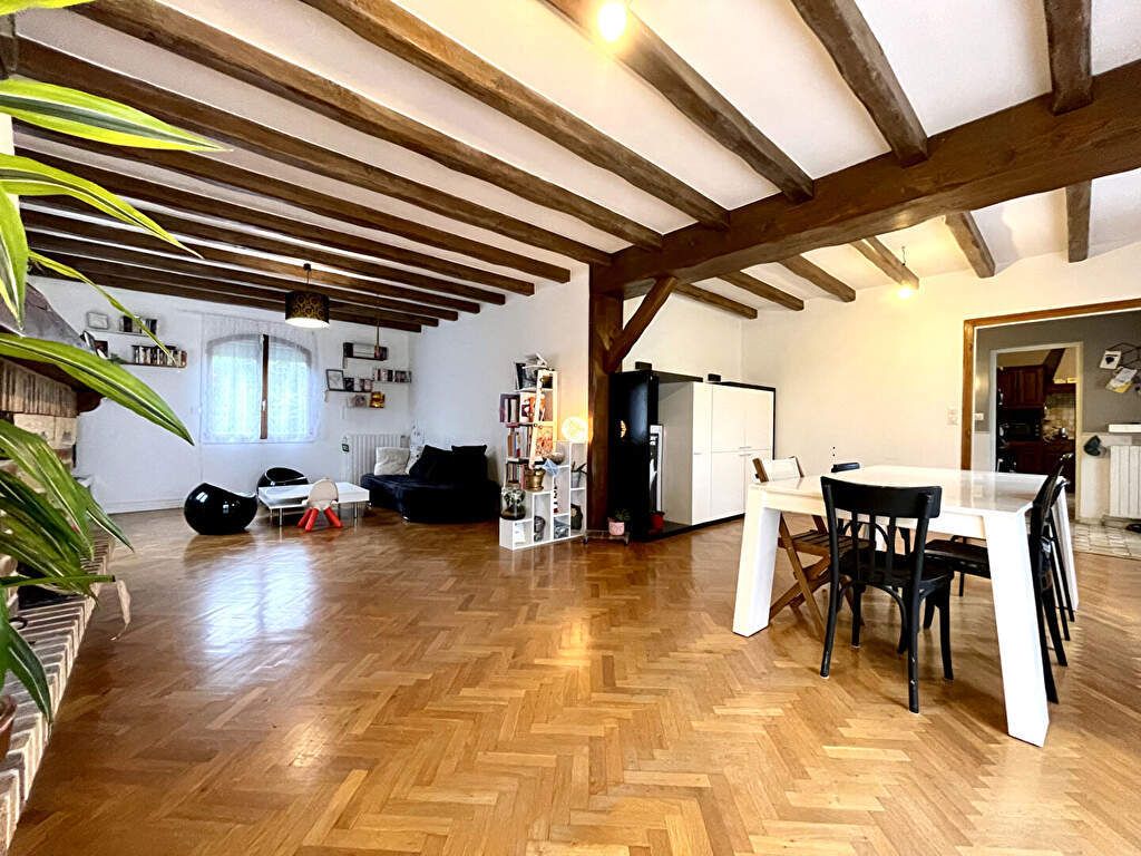 Achat maison à vendre 7 chambres 195 m² - Lizy-sur-Ourcq
