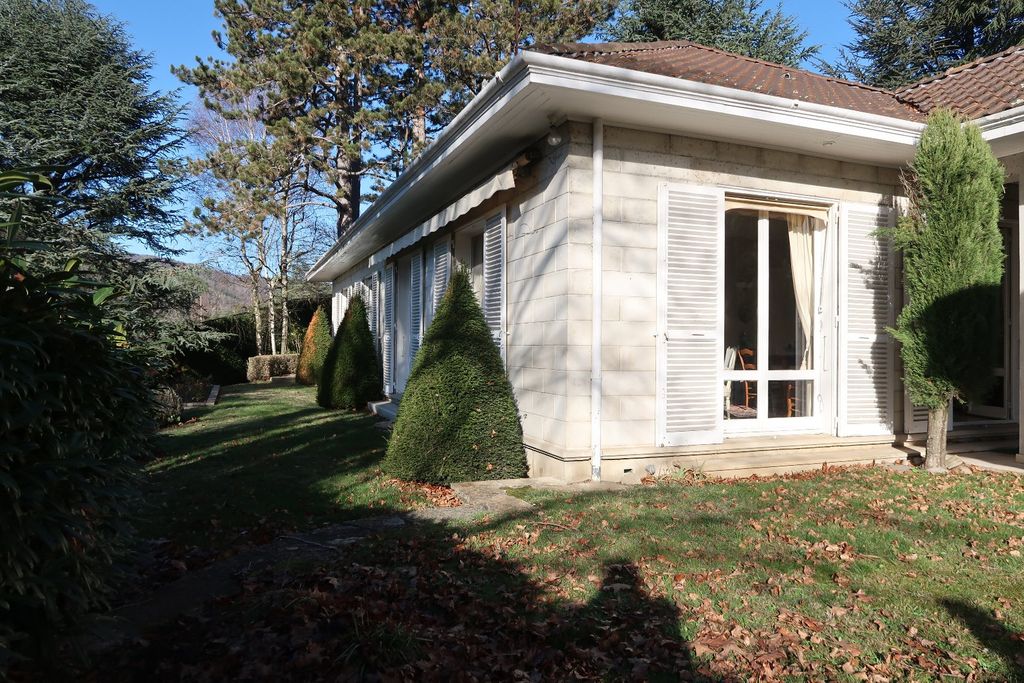 Achat maison à vendre 3 chambres 140 m² - Saint-Paul-en-Cornillon