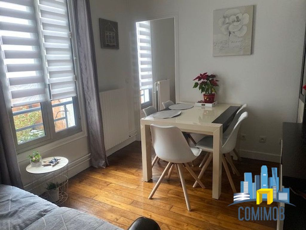 Achat appartement à vendre 2 pièces 39 m² - Courbevoie