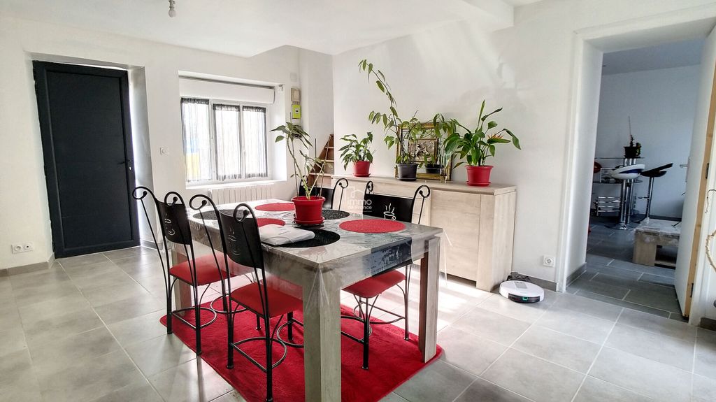 Achat maison à vendre 2 chambres 58 m² - Saint-Pierre-sur-Orthe