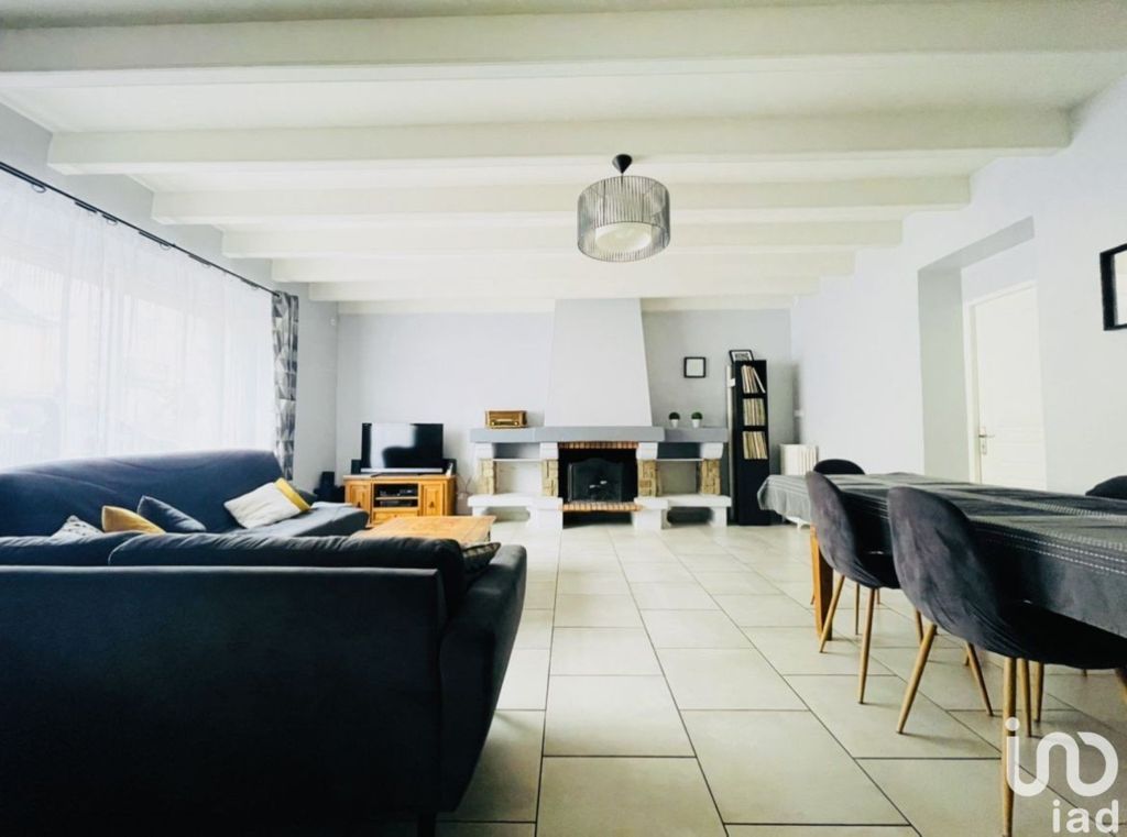 Achat maison à vendre 4 chambres 143 m² - Le Temple-de-Bretagne