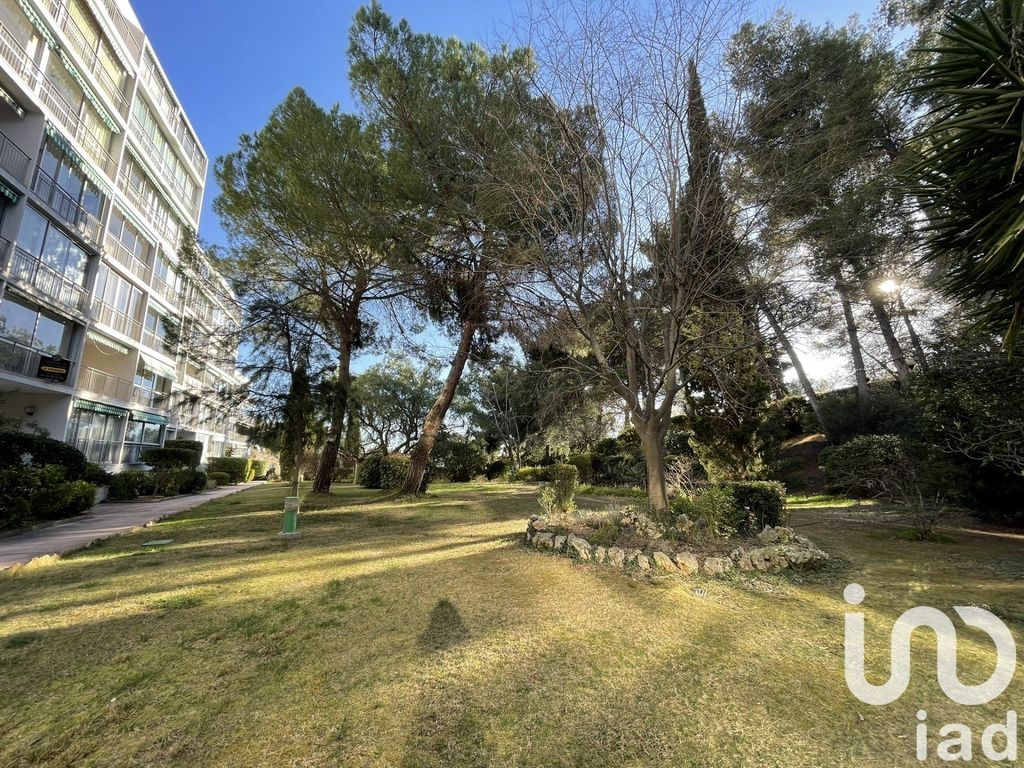 Achat appartement à vendre 4 pièces 72 m² - Bandol