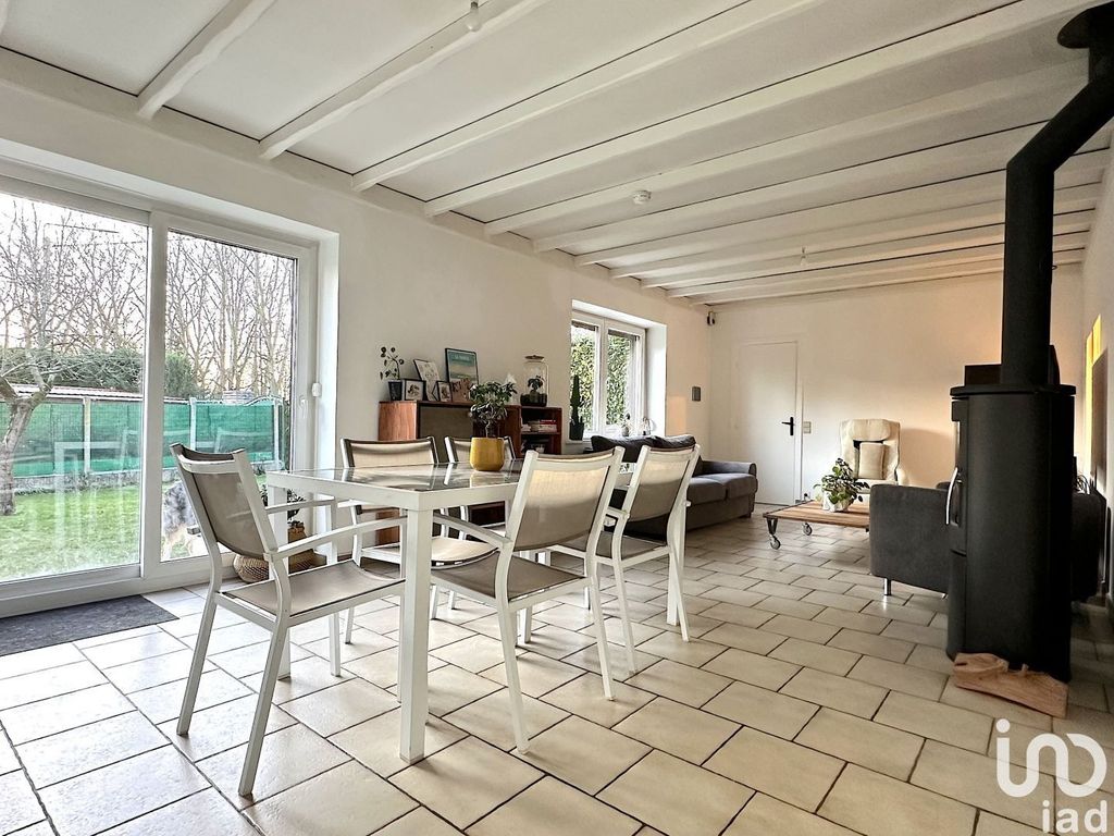 Achat maison à vendre 4 chambres 130 m² - Neuville-en-Ferrain