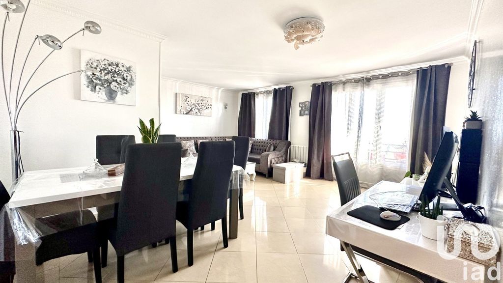 Achat appartement à vendre 4 pièces 85 m² - Grasse