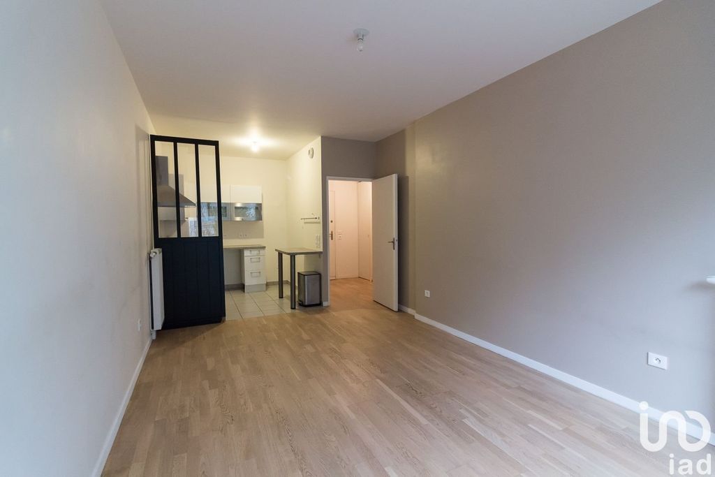 Achat appartement à vendre 2 pièces 44 m² - Guyancourt