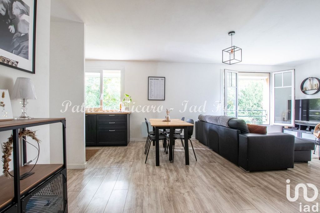 Achat appartement à vendre 2 pièces 52 m² - Ris-Orangis