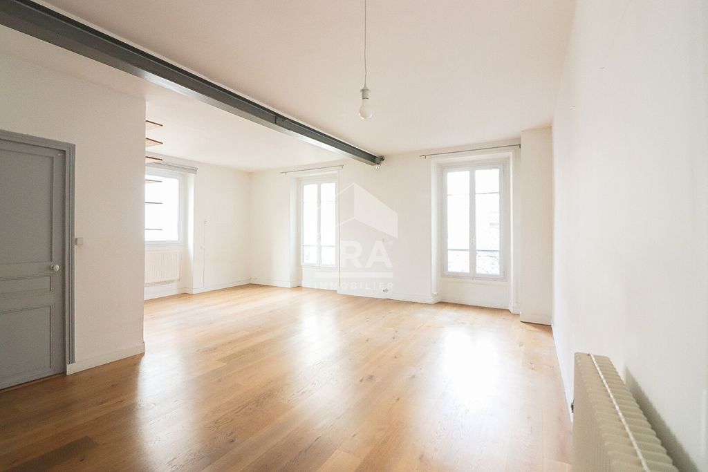 Achat appartement à vendre 2 pièces 59 m² - Paris 20ème arrondissement