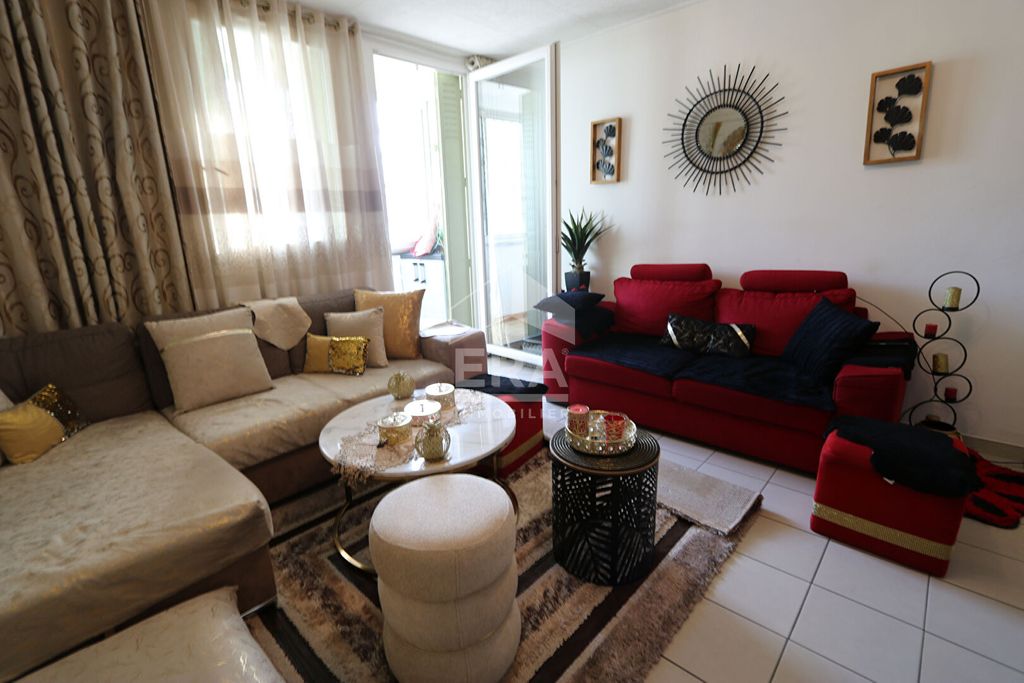 Achat appartement à vendre 4 pièces 75 m² - Marignane