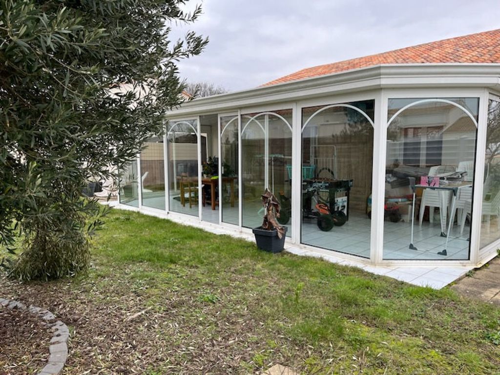 Achat maison à vendre 3 chambres 89 m² - Les Sables-d'Olonne