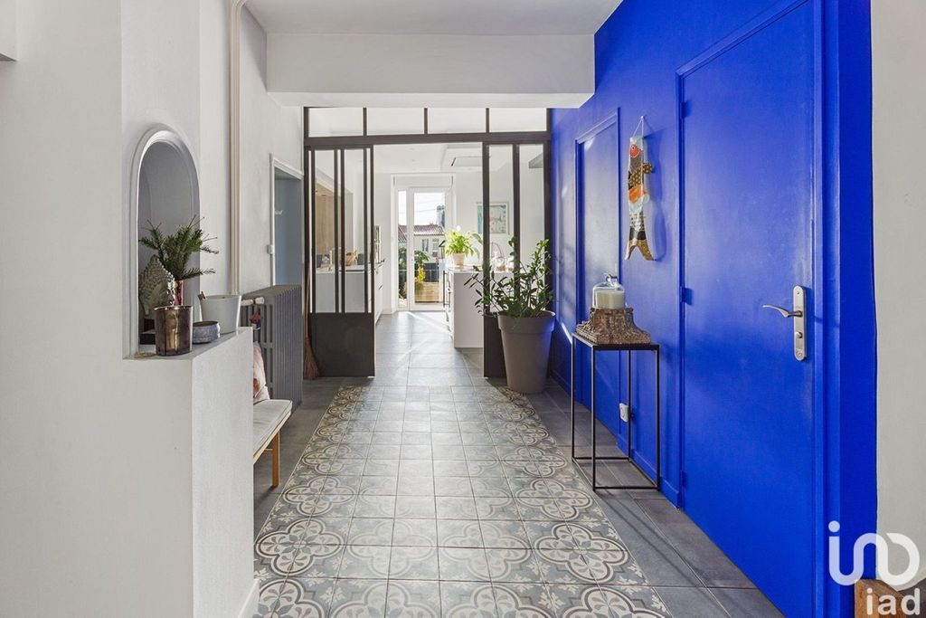 Achat maison à vendre 5 chambres 200 m² - Saint-Julien-de-Concelles