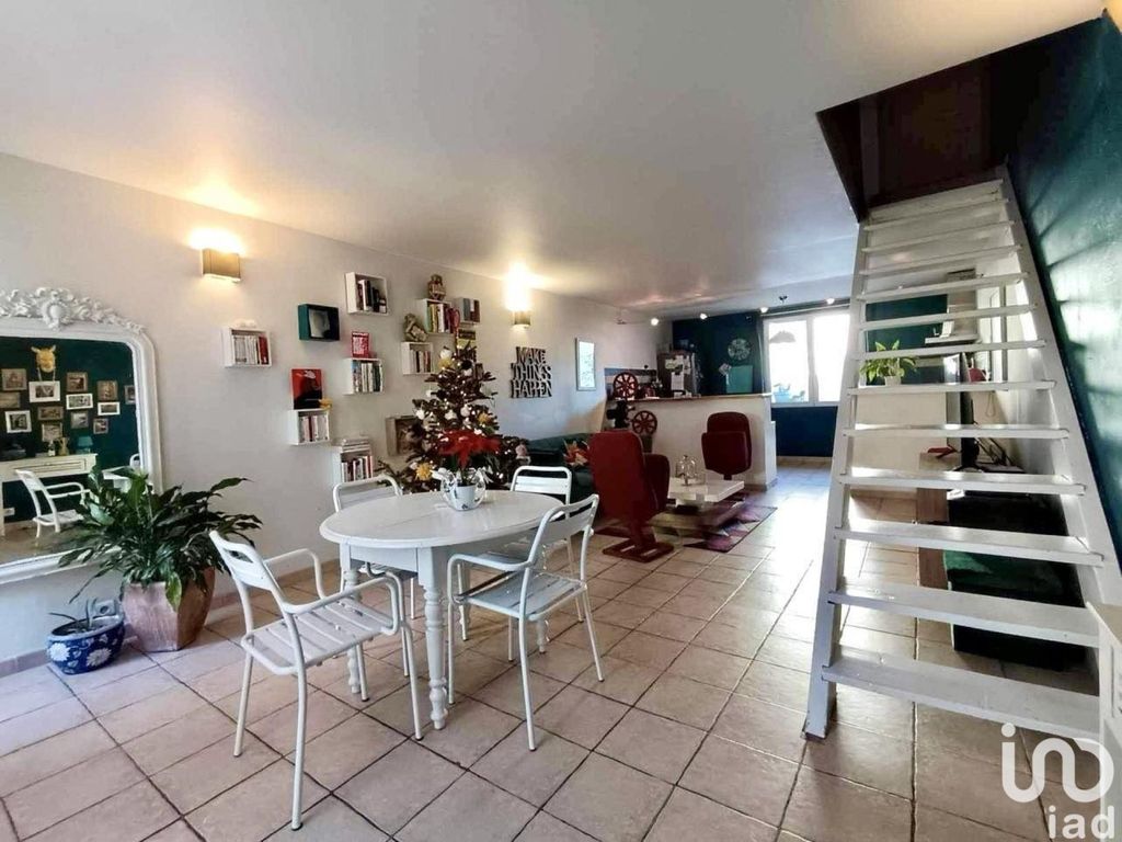 Achat maison à vendre 1 chambre 75 m² - Bagnols-sur-Cèze