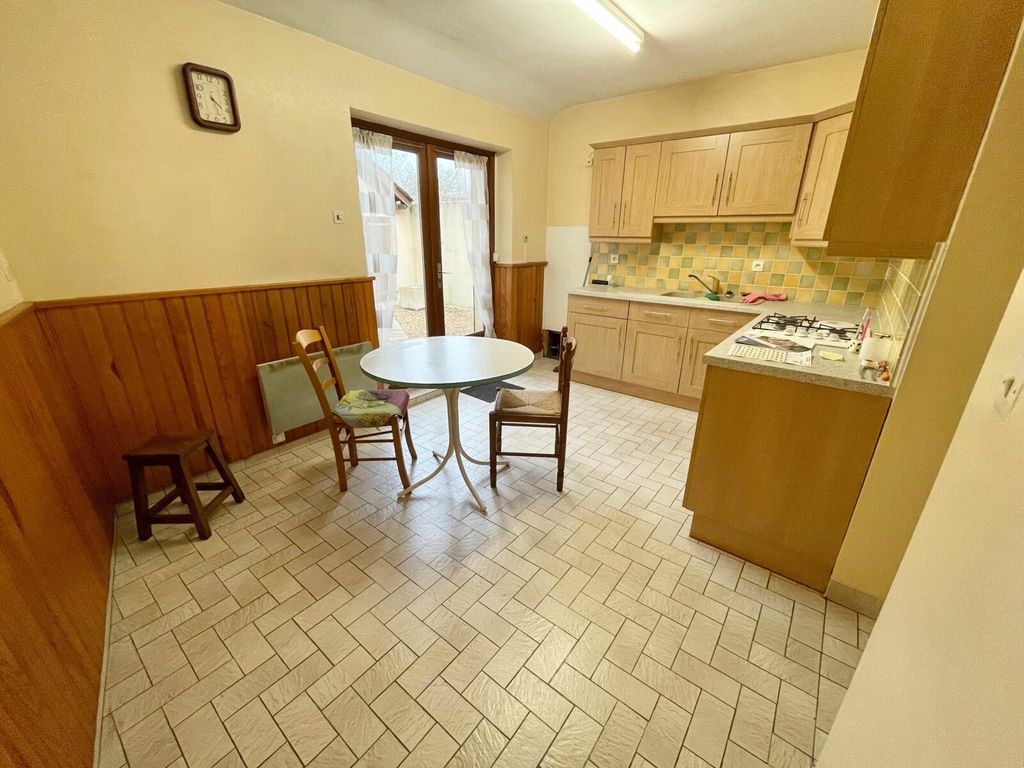 Achat maison à vendre 1 chambre 72 m² - Sainte-Jamme-sur-Sarthe