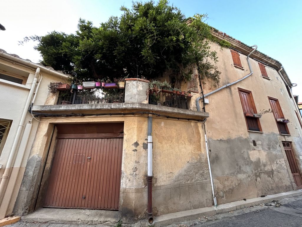 Achat maison à vendre 3 chambres 132 m² - Saint-Féliu-d'Amont