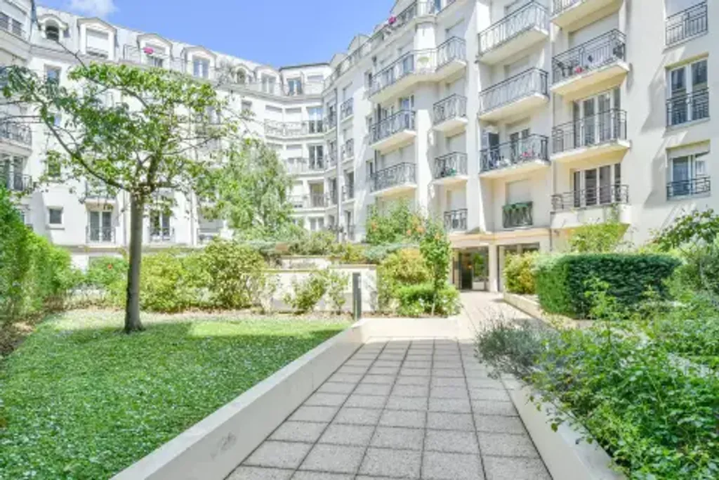 Achat appartement à vendre 4 pièces 103 m² - Saint-Maurice