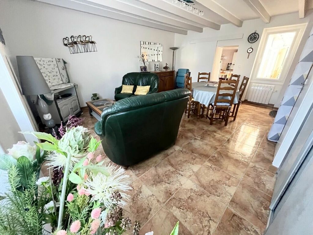 Achat maison à vendre 3 chambres 89 m² - La Chapelle-des-Marais