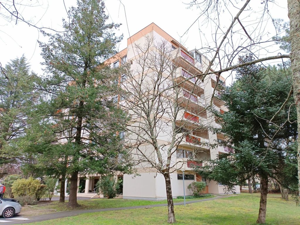 Achat appartement à vendre 5 pièces 127 m² - Gradignan