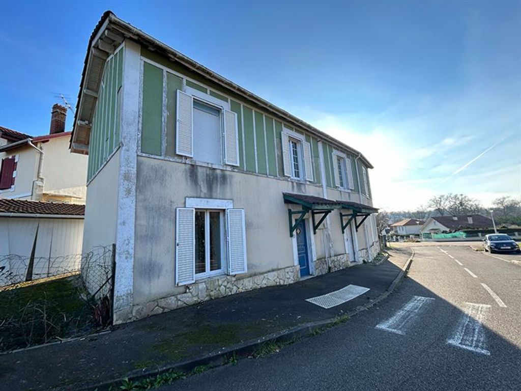 Achat maison à vendre 5 chambres 135 m² - Saint-Pierre-du-Mont