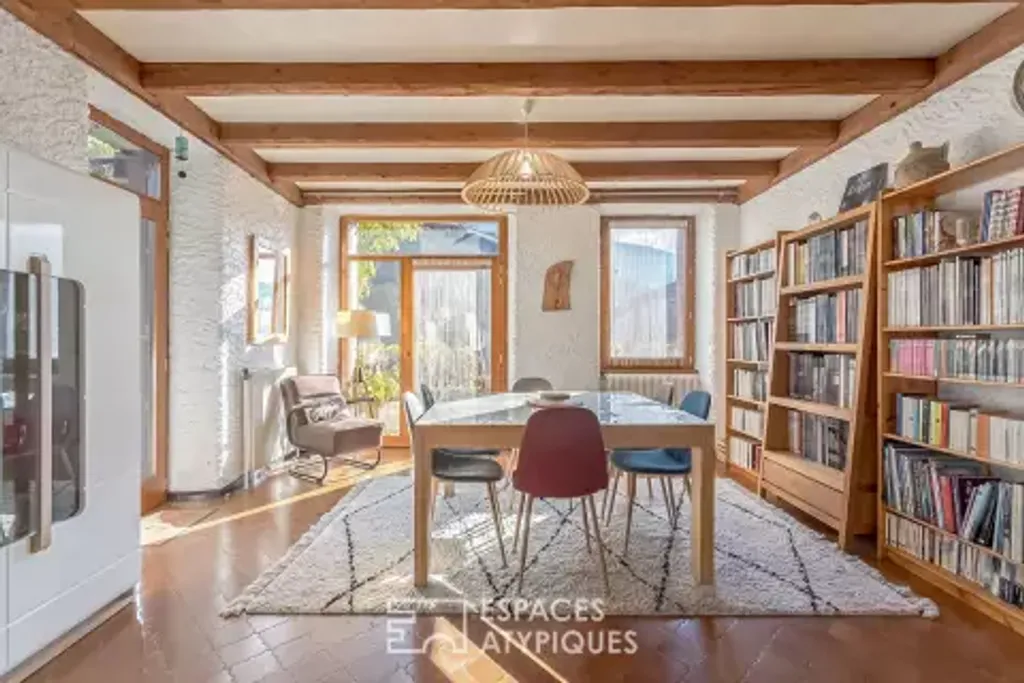 Achat maison à vendre 6 chambres 300 m² - La Rochette