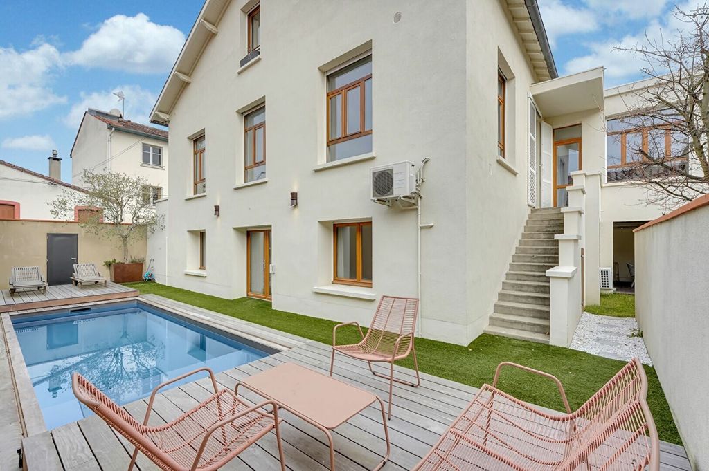 Achat maison à vendre 5 chambres 243 m² - Toulouse