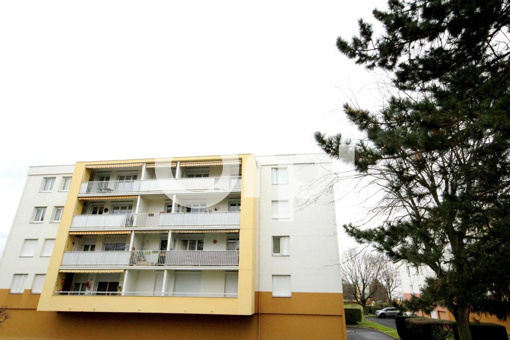 Achat appartement à vendre 4 pièces 88 m² - Cournon-d'Auvergne