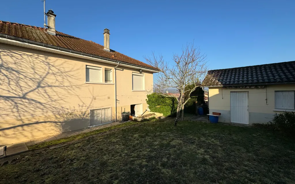 Achat maison à vendre 3 chambres 111 m² - Saint-Junien