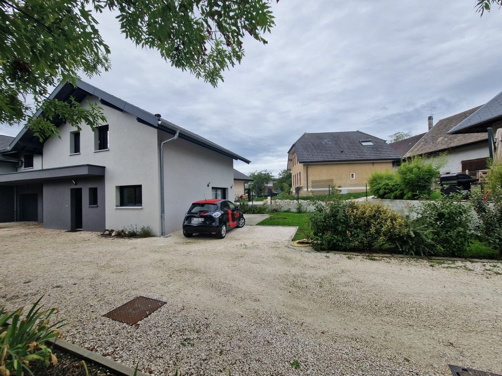 Achat maison à vendre 4 chambres 120 m² - Héry-sur-Alby