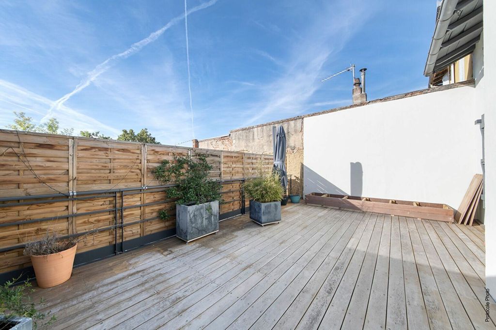 Achat appartement à vendre 6 pièces 221 m² - L'Isle-Jourdain