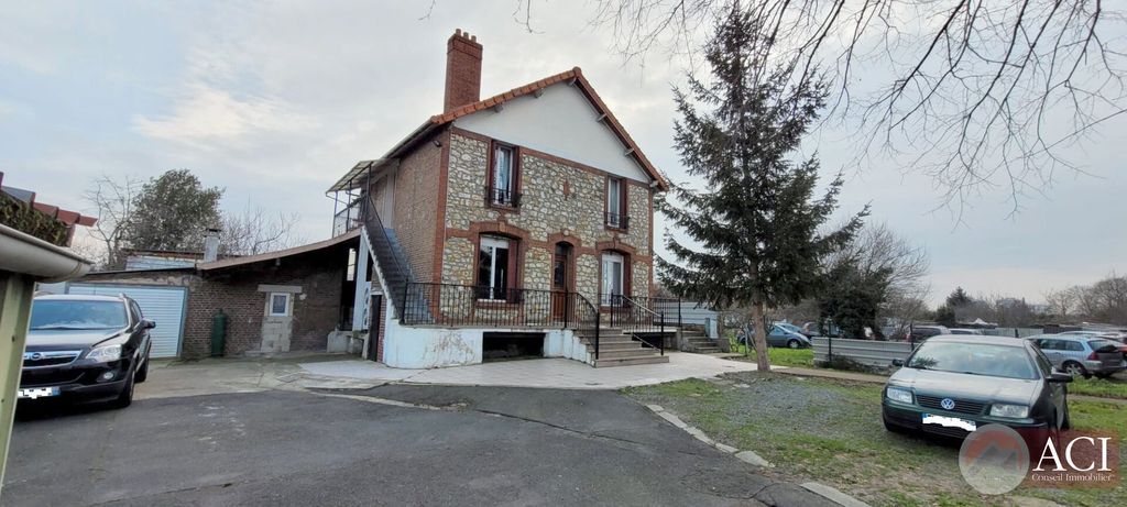 Achat maison à vendre 4 chambres 128 m² - Villetaneuse