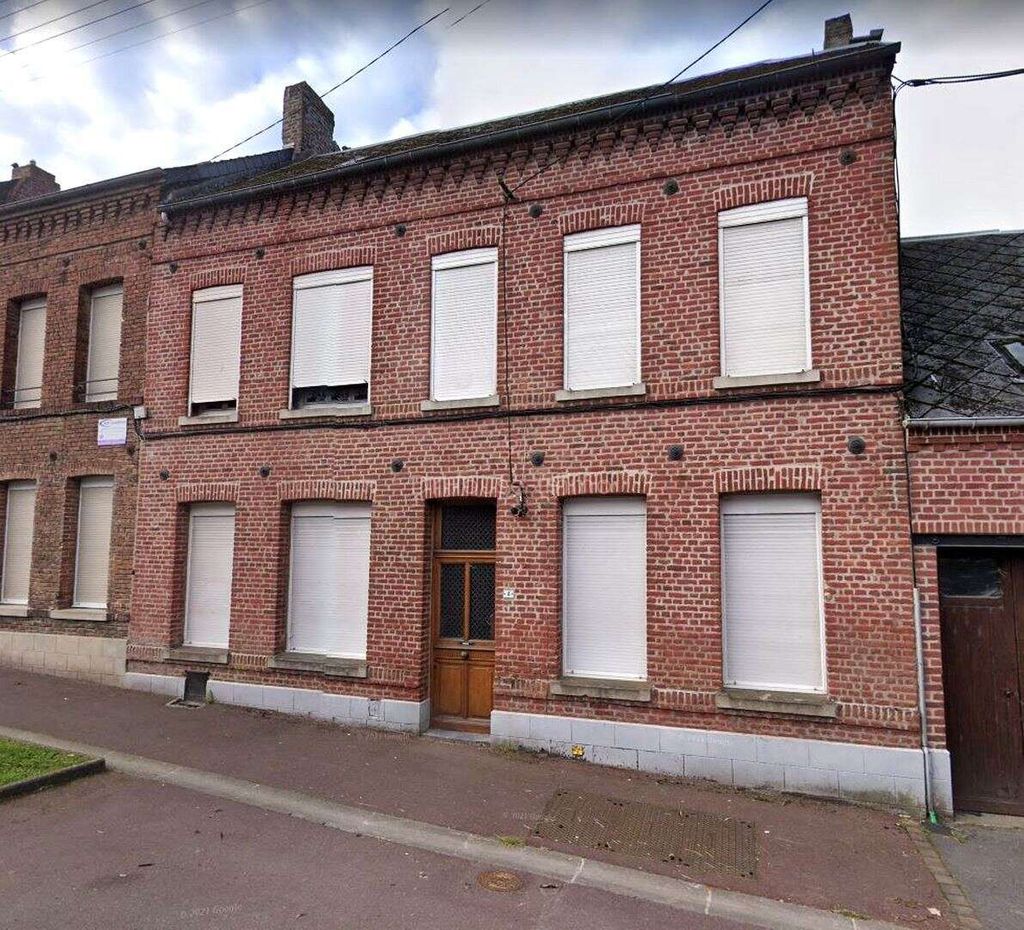 Achat maison à vendre 1 chambre 105 m² - Le Cateau-Cambrésis