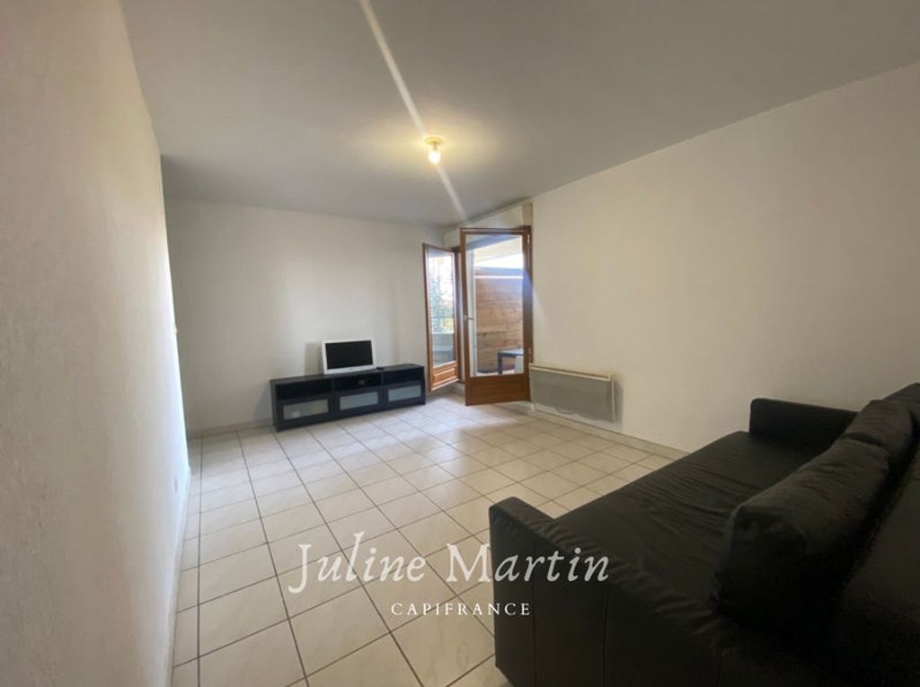 Achat appartement à vendre 2 pièces 43 m² - Lunel