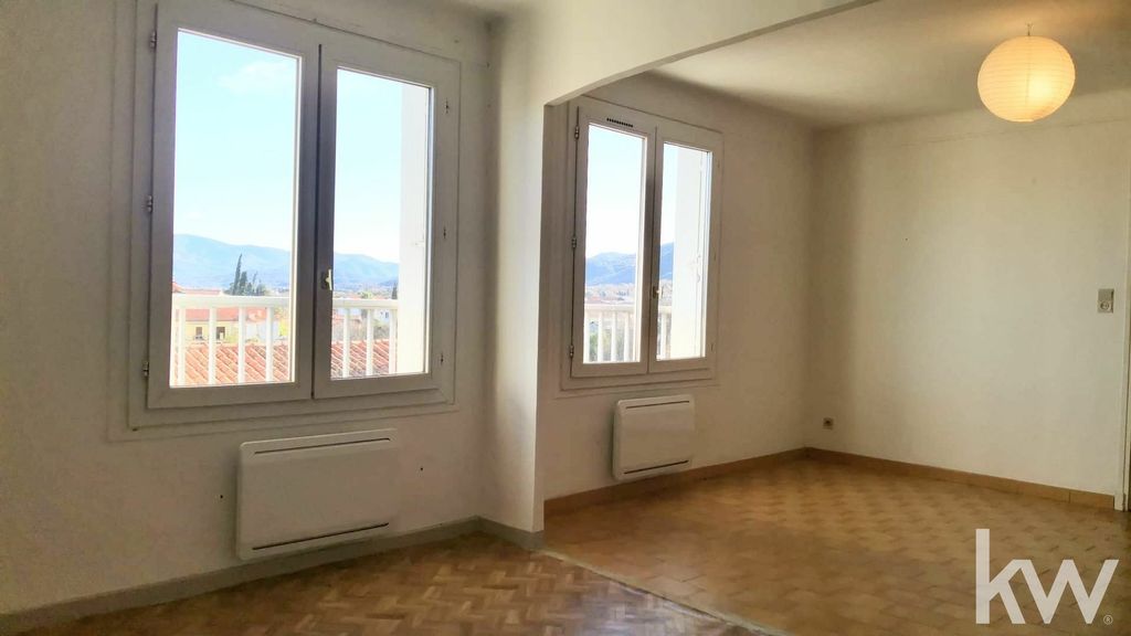 Achat appartement à vendre 2 pièces 52 m² - Céret