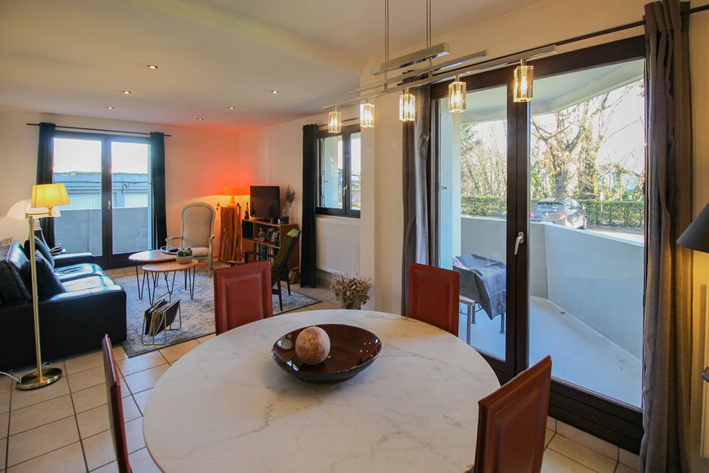 Achat appartement à vendre 3 pièces 62 m² - La Motte-Servolex