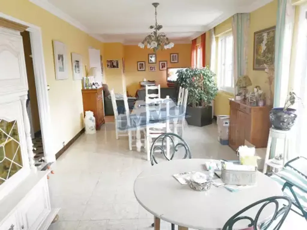 Achat maison à vendre 4 chambres 126 m² - Agnez-lès-Duisans