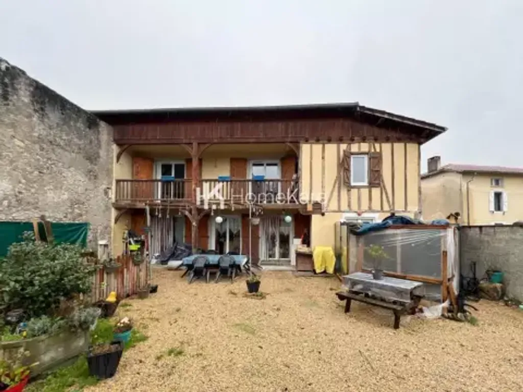 Achat maison à vendre 4 chambres 160 m² - Labarthe-Rivière