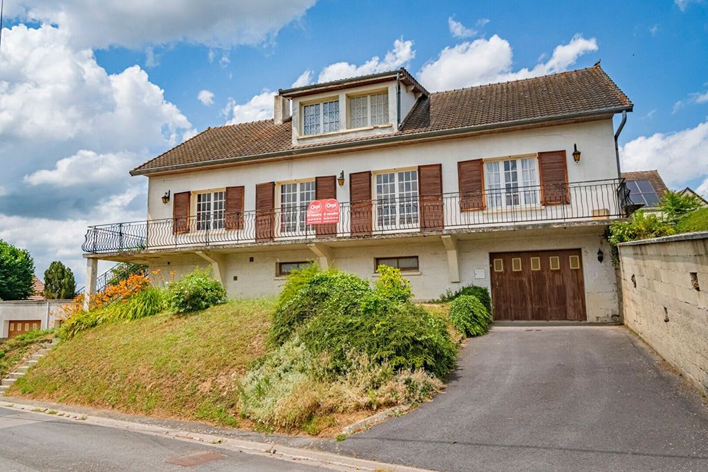 Achat maison à vendre 3 chambres 120 m² - Faverolles-et-Coëmy